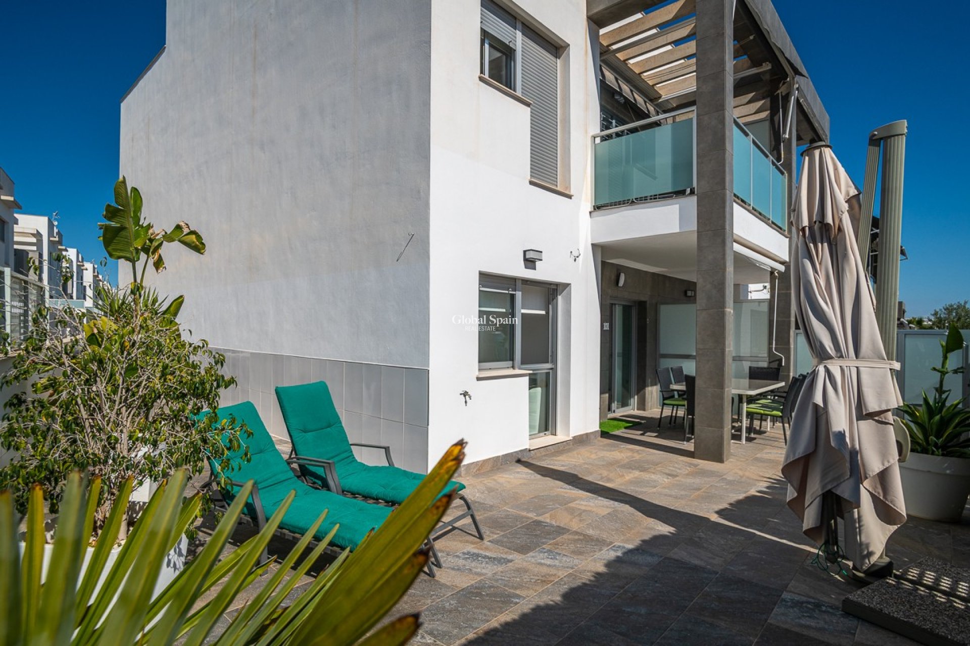 Revente - Appartement -
PUNTA PRIMA