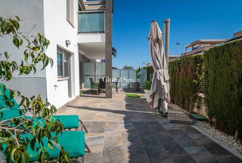 Revente - Appartement -
PUNTA PRIMA