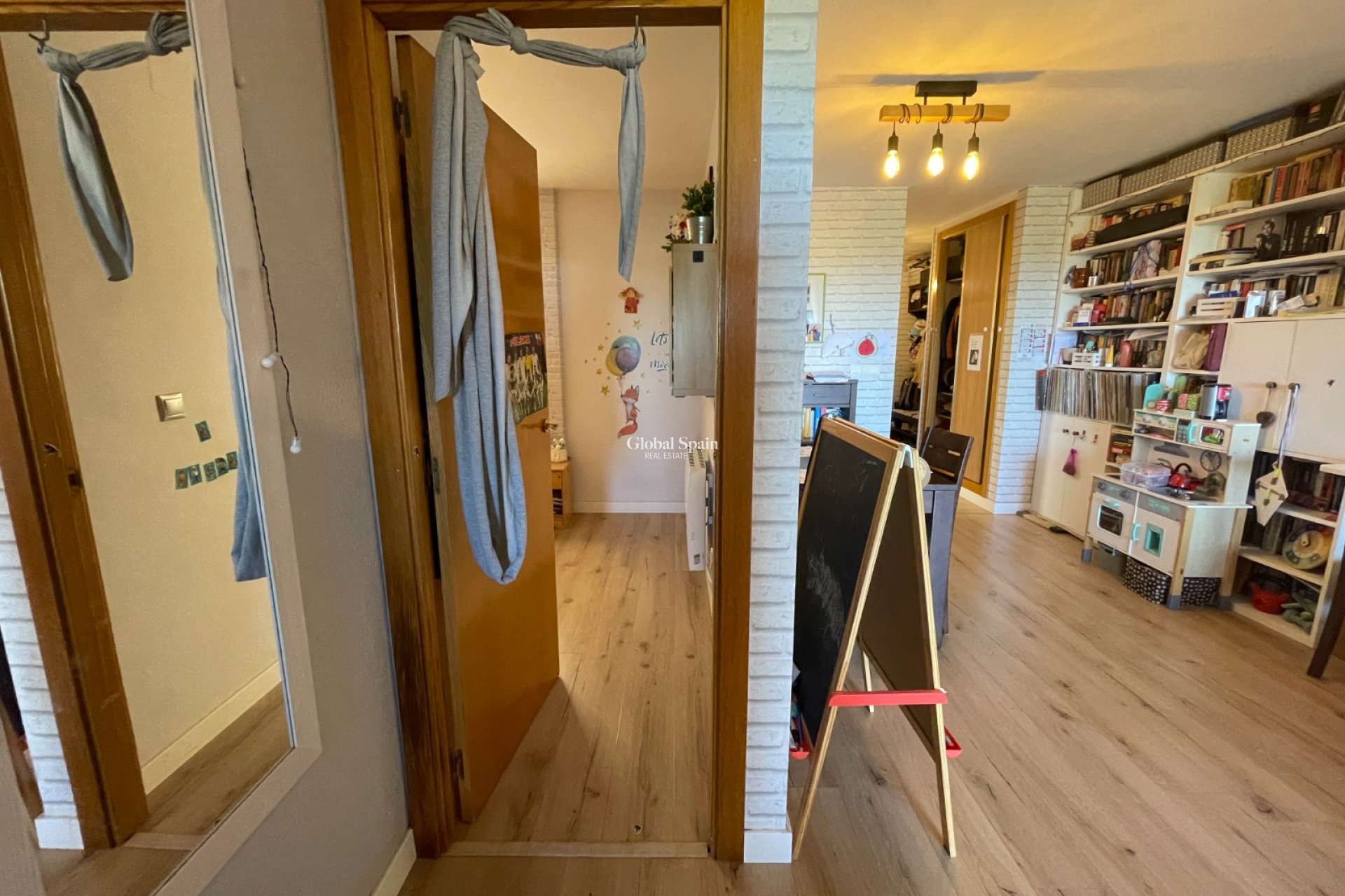 Revente - APPARTEMENT -
RAFAL - Rafal