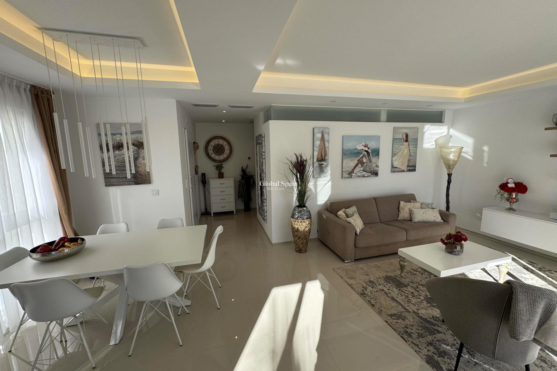 Revente - APPARTEMENT -
ROJALES - Cuidad Quesada