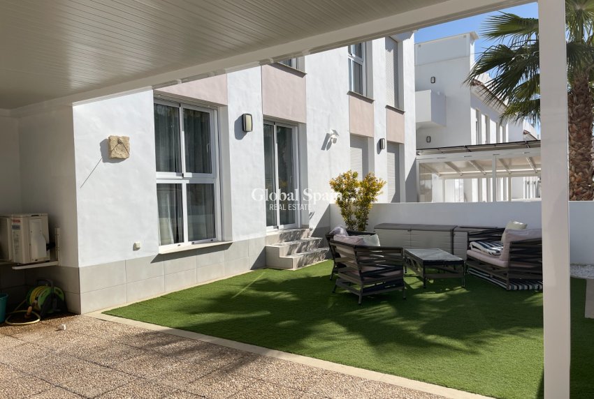 Revente - APPARTEMENT -
ROJALES - Inland