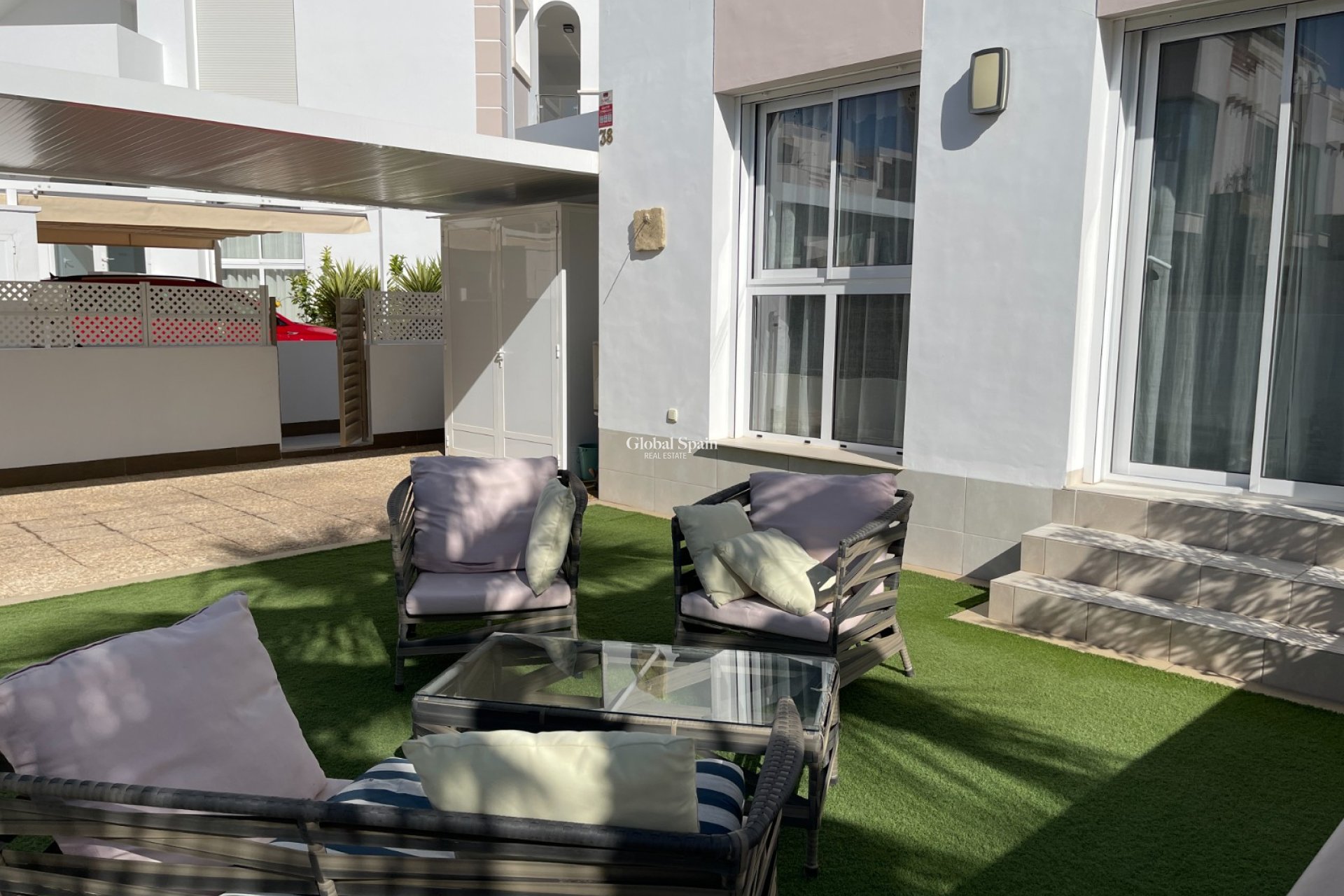 Revente - APPARTEMENT -
ROJALES - Inland