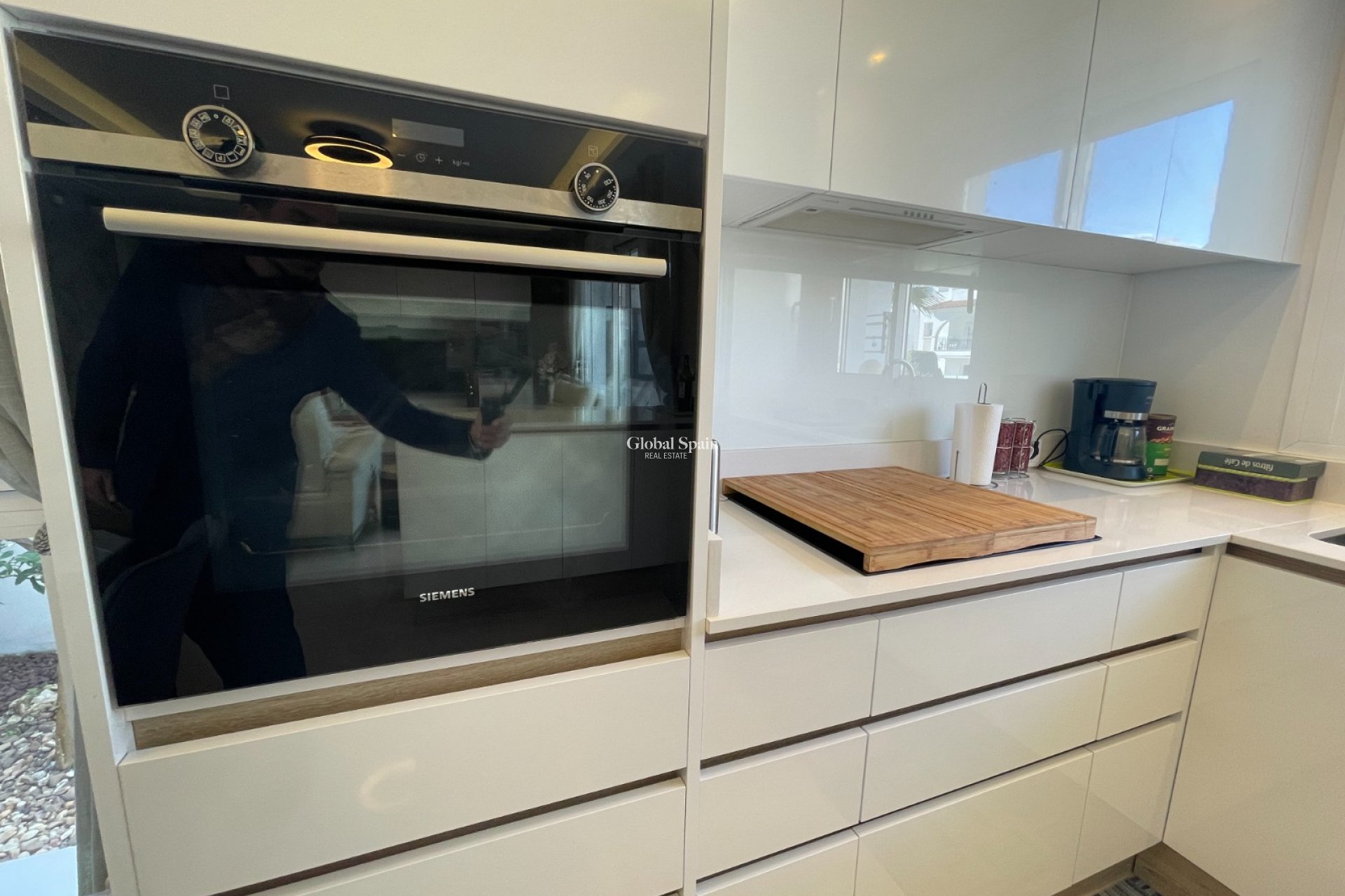 Revente - APPARTEMENT -
ROJALES - Inland