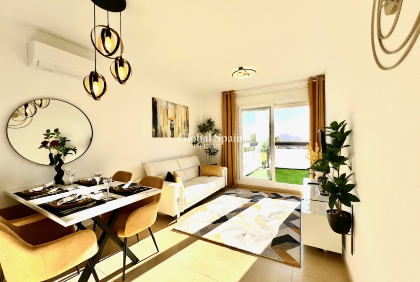 Revente - APPARTEMENT -
ROLDÁN - Inland