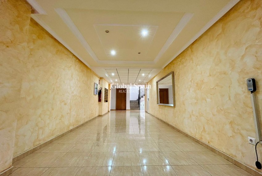 Revente - APPARTEMENT -
San Isidro - Inland