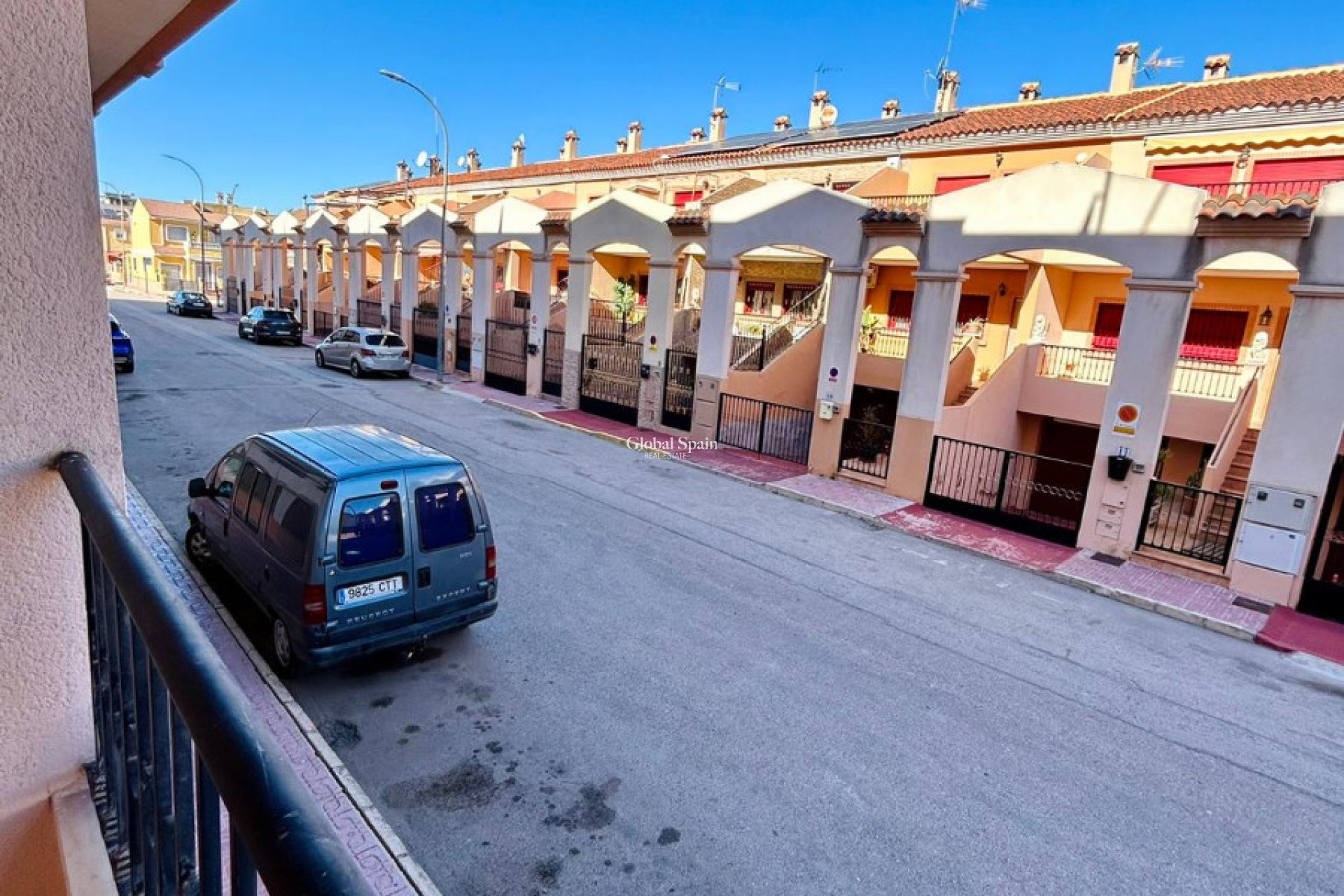 Revente - APPARTEMENT -
SAN ISIDRO - Inland