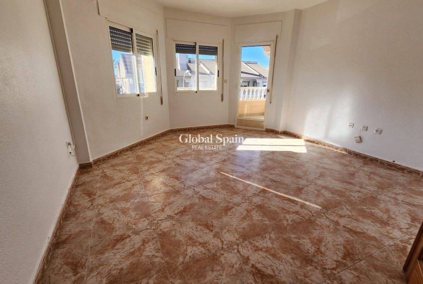 Revente - APPARTEMENT -
SAN JAVIER - San Javier