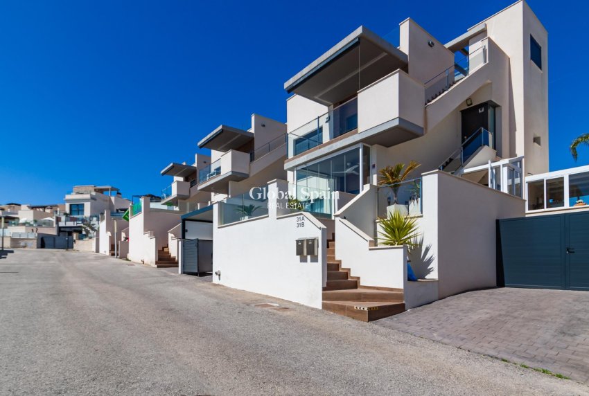 Revente - APPARTEMENT -
SAN MIGUEL DE SALINAS - Bellavista