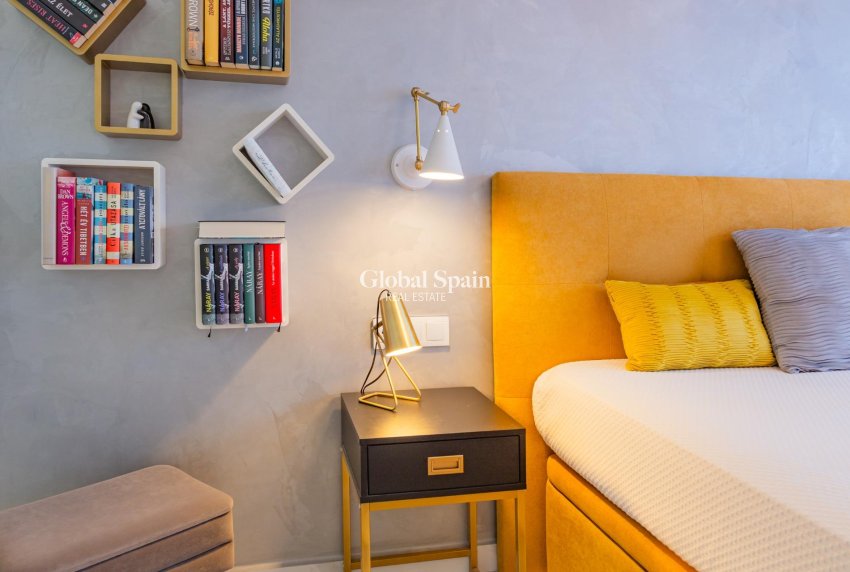 Revente - APPARTEMENT -
SAN MIGUEL DE SALINAS - Bellavista