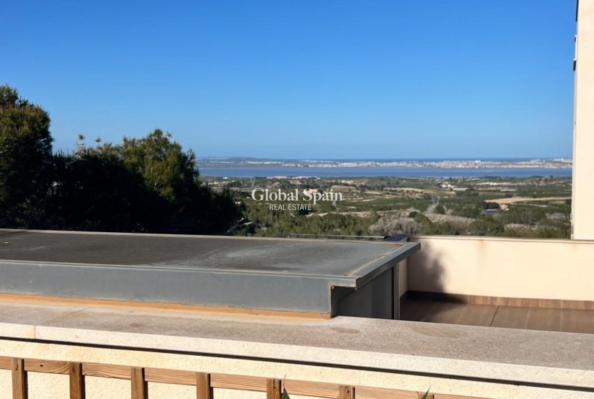 Revente - APPARTEMENT -
SAN MIGUEL DE SALINAS - Bellavista