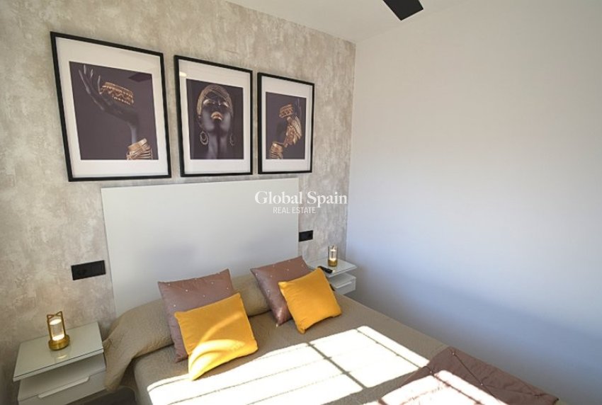 Revente - APPARTEMENT -
SAN MIGUEL DE SALINAS - Costa Blanca