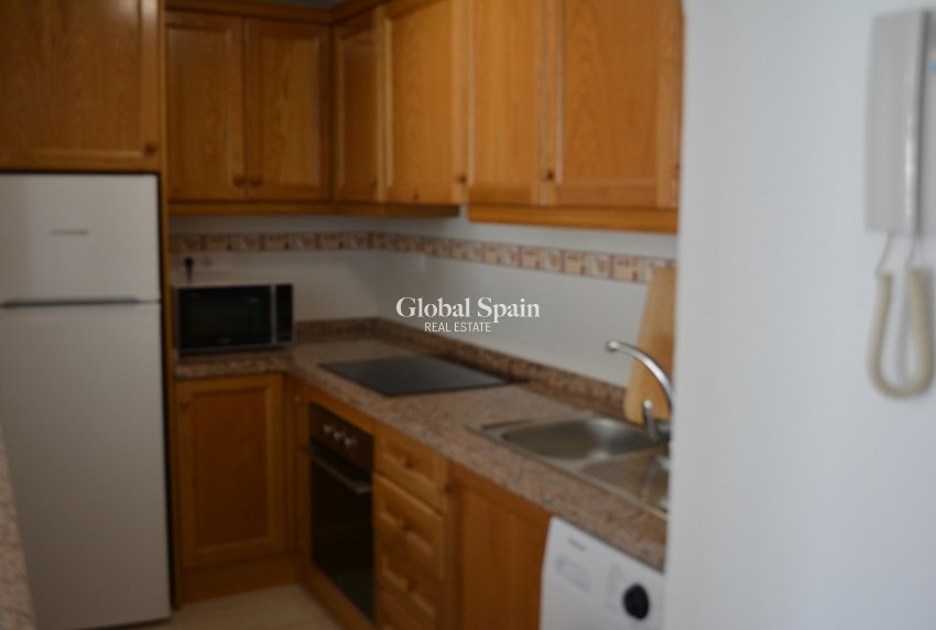 Revente - APPARTEMENT -
SAN MIGUEL DE SALINAS - Costa Blanca