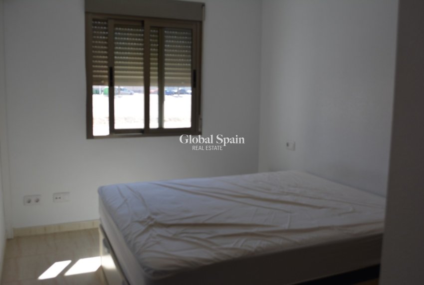 Revente - APPARTEMENT -
SAN MIGUEL DE SALINAS - Costa Blanca
