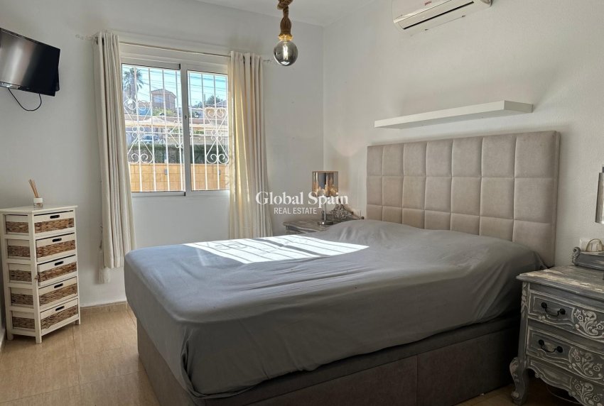 Revente - APPARTEMENT -
SAN MIGUEL DE SALINAS - Inland