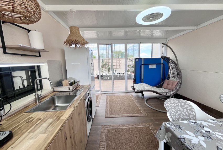 Revente - APPARTEMENT -
SAN MIGUEL DE SALINAS - Inland