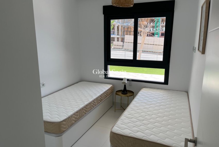 Revente - APPARTEMENT -
SAN MIGUEL DE SALINAS - Inland