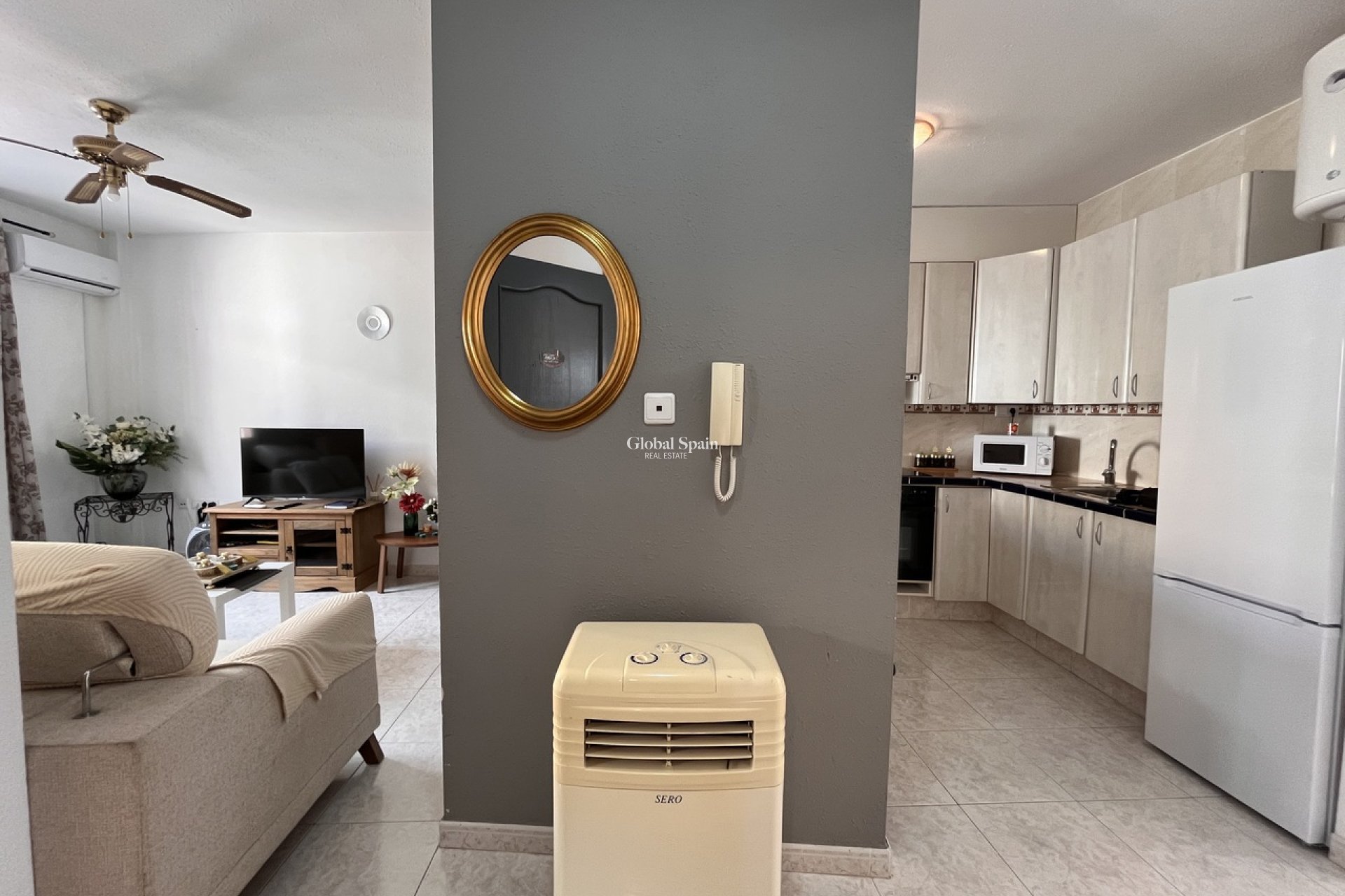 Revente - APPARTEMENT -
SAN MIGUEL DE SALINAS - Inland