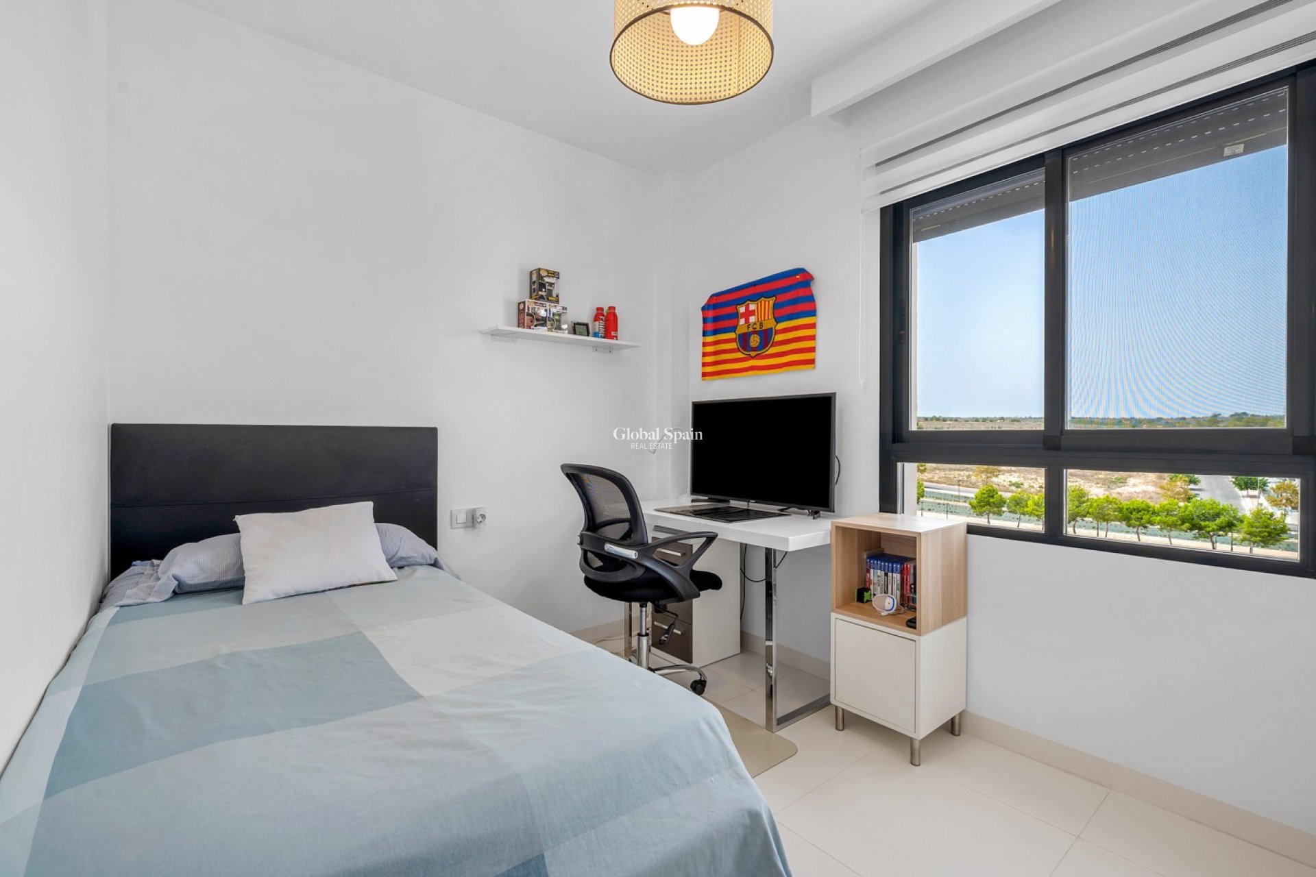 Revente - APPARTEMENT -
SAN MIGUEL DE SALINAS - Inland