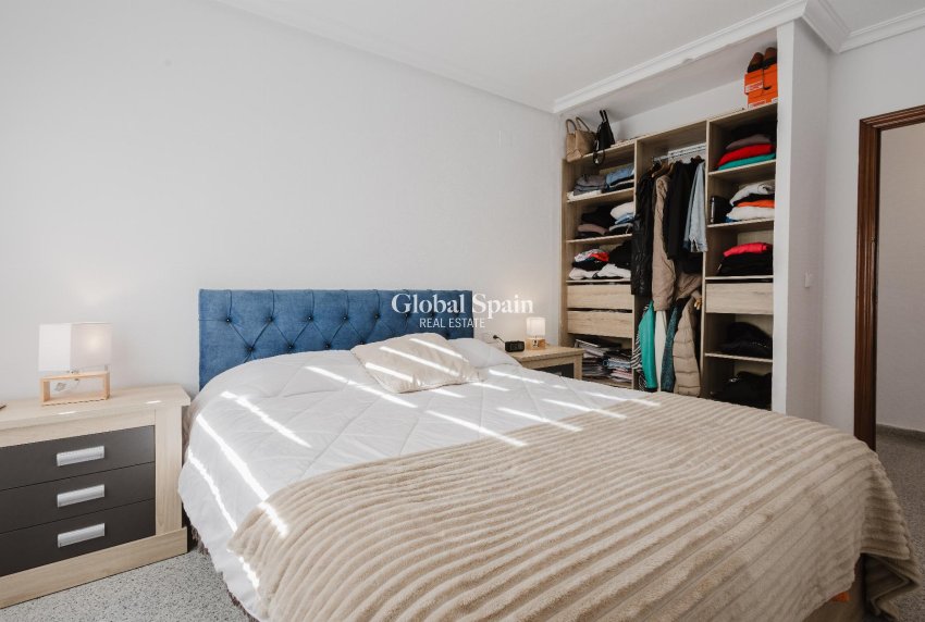 Revente - APPARTEMENT -
SAN MIGUEL DE SALINAS - Inland