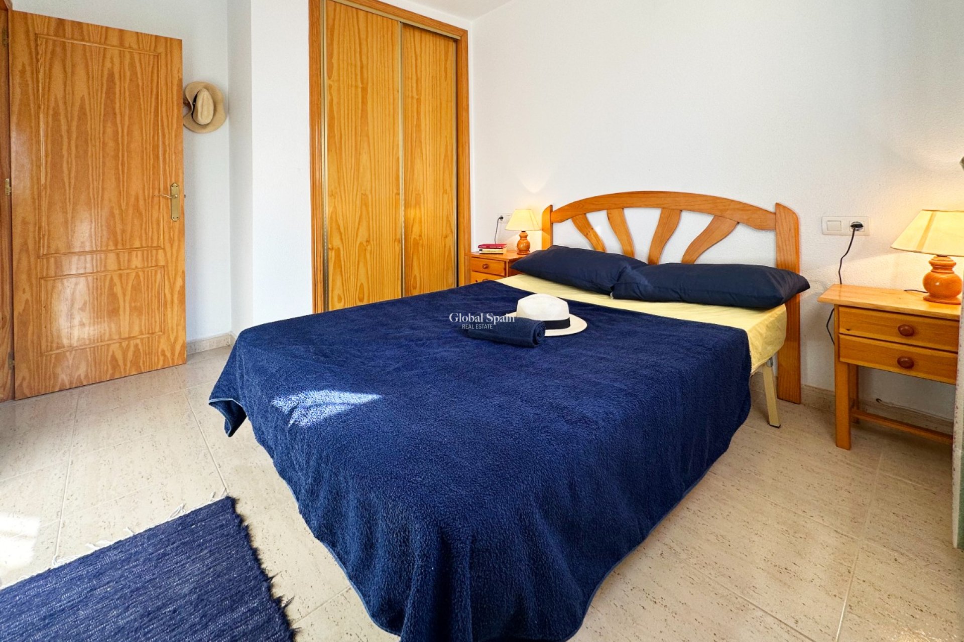 Revente - APPARTEMENT -
SAN MIGUEL DE SALINAS - Inland