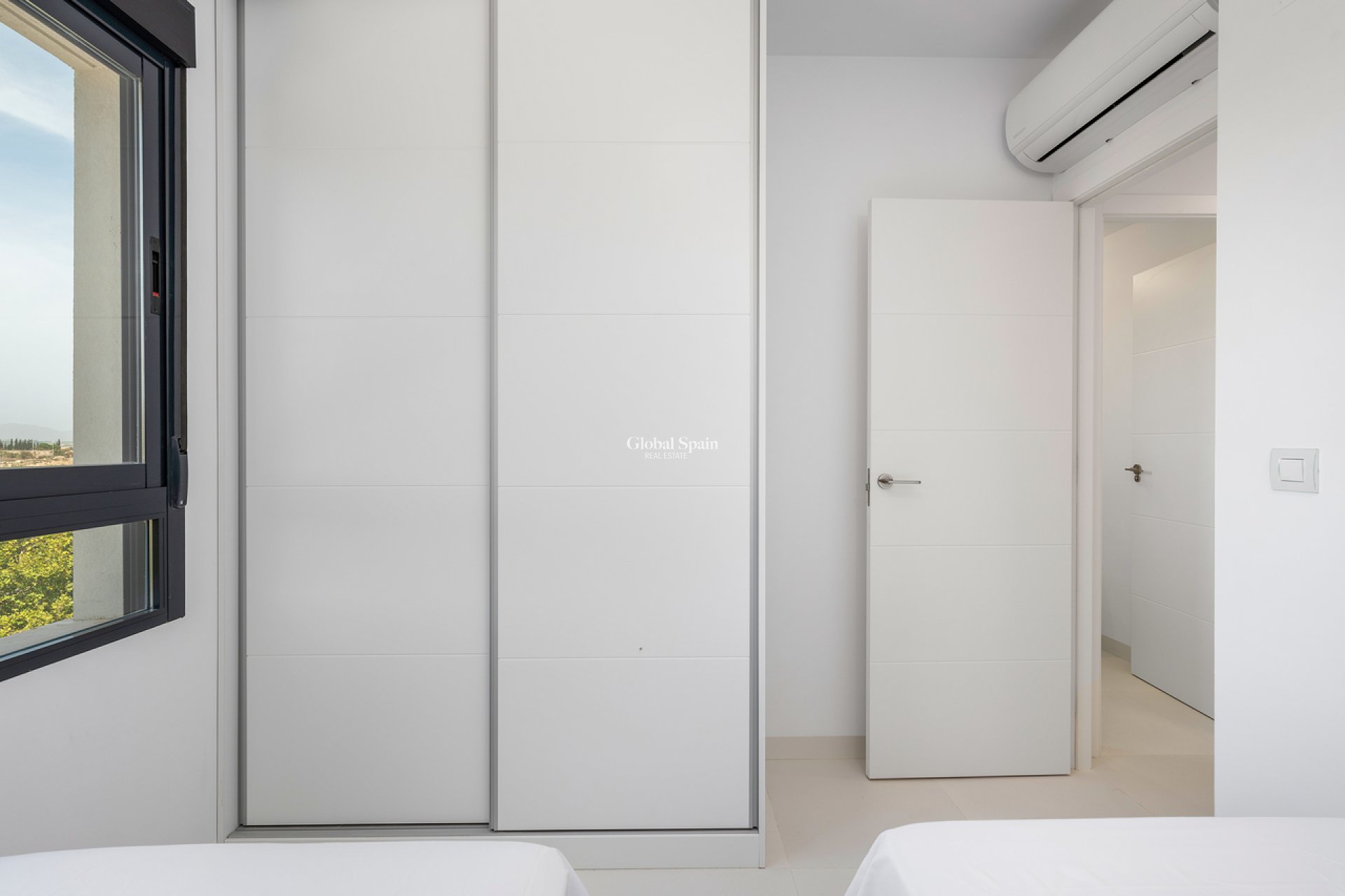 Revente - APPARTEMENT -
SAN MIGUEL DE SALINAS - Inland