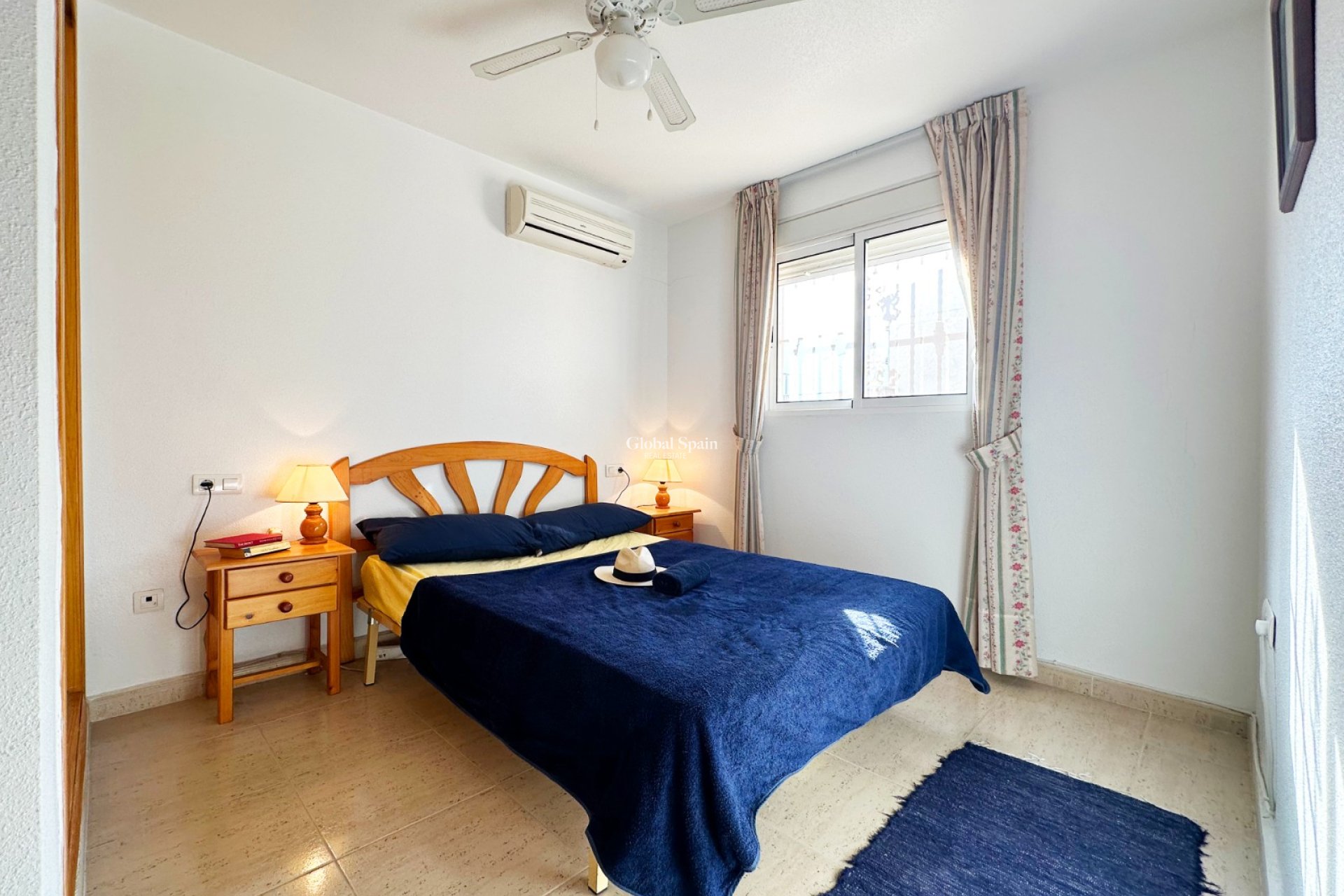 Revente - APPARTEMENT -
SAN MIGUEL DE SALINAS - Inland