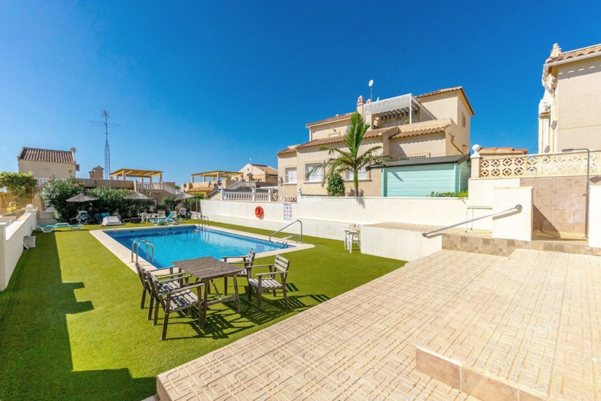 Revente - APPARTEMENT -
SAN MIGUEL DE SALINAS - Inland