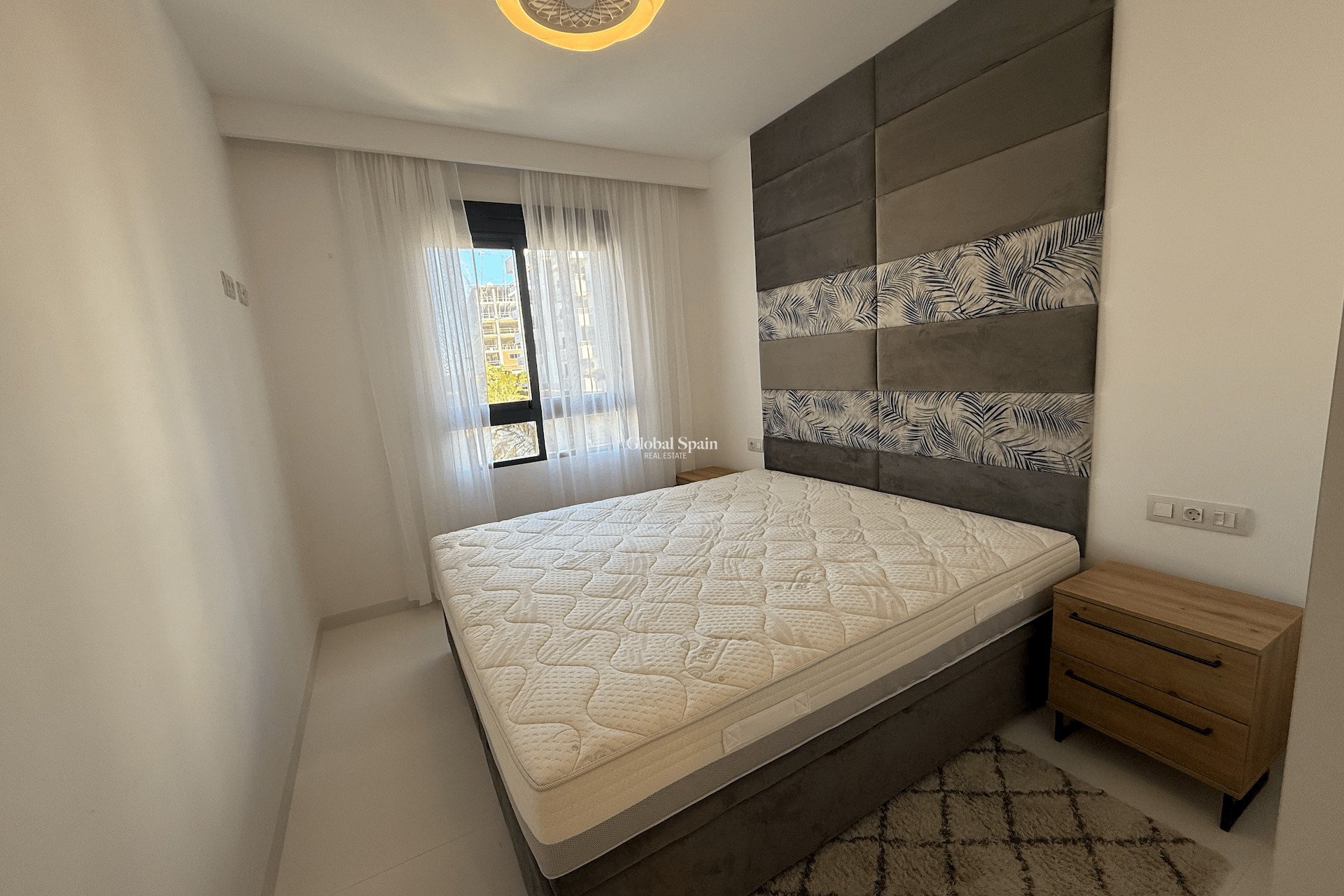 Revente - APPARTEMENT -
SAN MIGUEL DE SALINAS - Inland