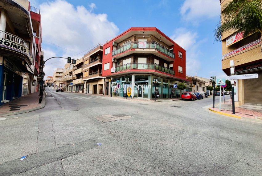Revente - APPARTEMENT -
SAN MIGUEL DE SALINAS - Inland