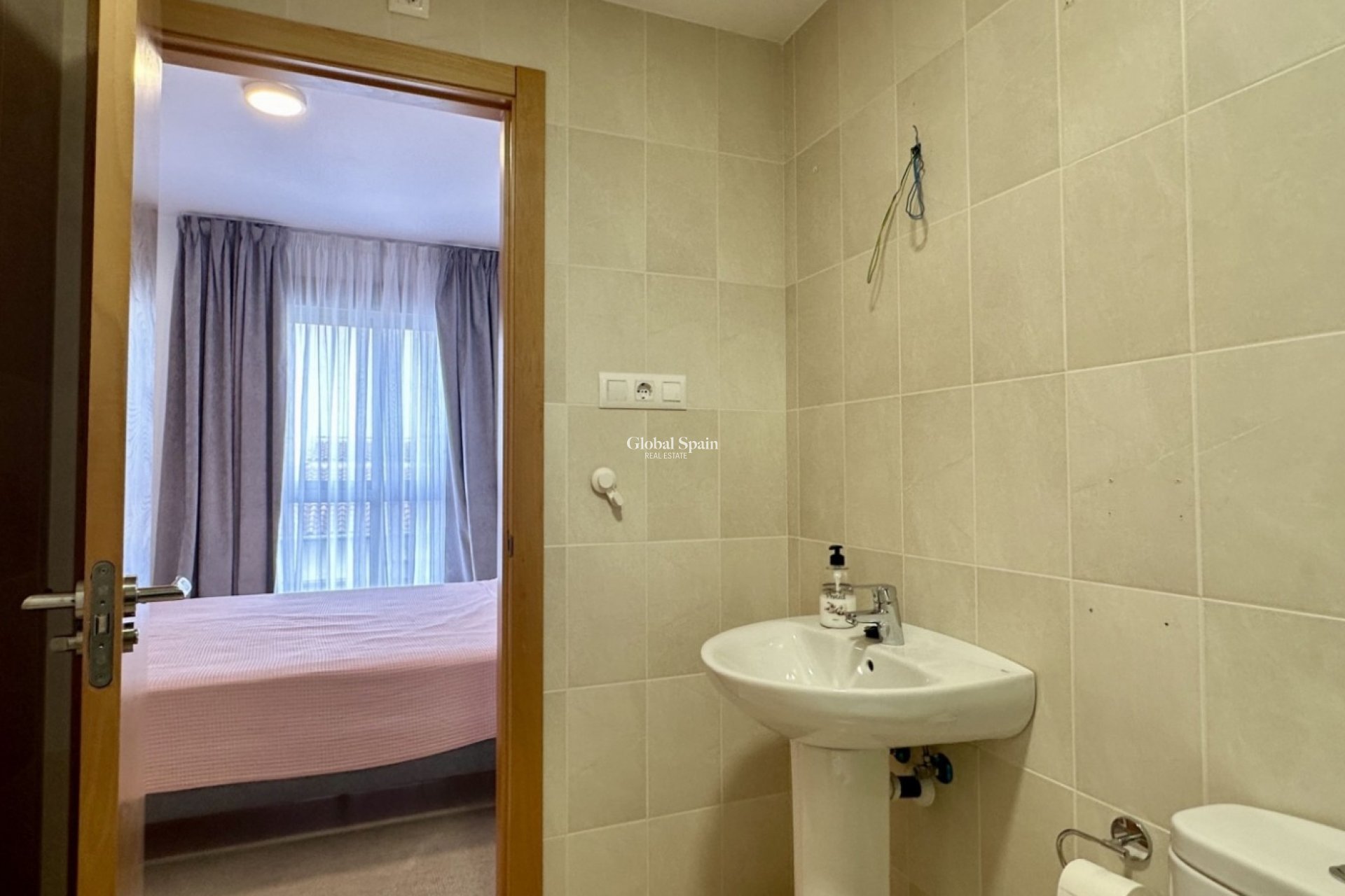 Revente - APPARTEMENT -
SAN MIGUEL DE SALINAS - Inland