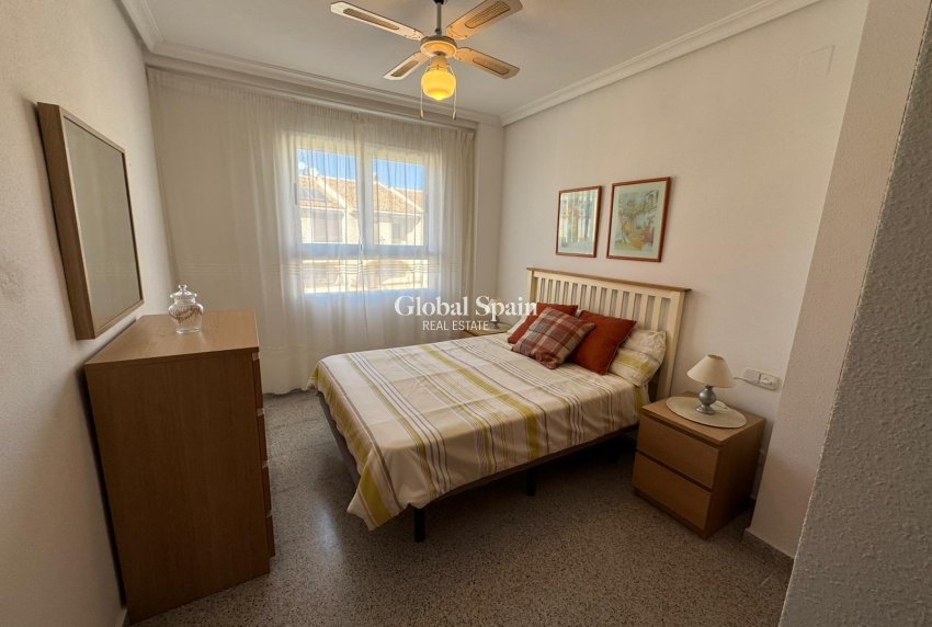Revente - APPARTEMENT -
SAN MIGUEL DE SALINAS - Inland