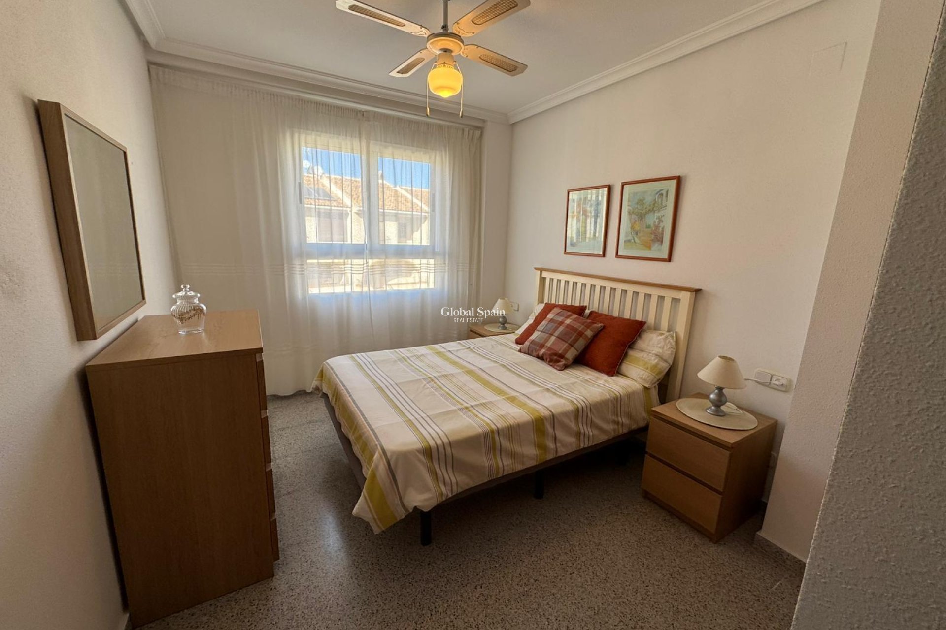 Revente - APPARTEMENT -
SAN MIGUEL DE SALINAS - Inland