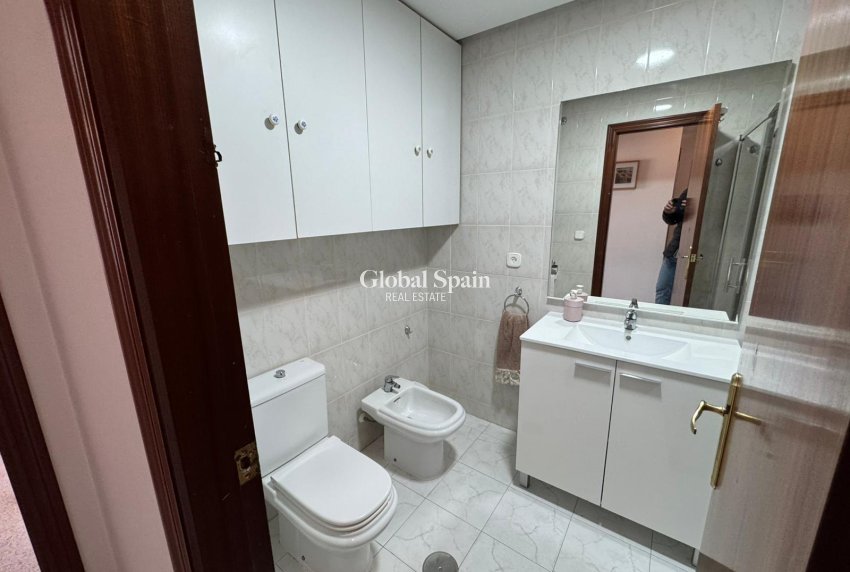 Revente - APPARTEMENT -
SAN MIGUEL DE SALINAS - Inland