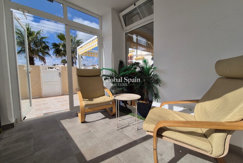 Revente - APPARTEMENT -
SAN MIGUEL DE SALINAS - Inland