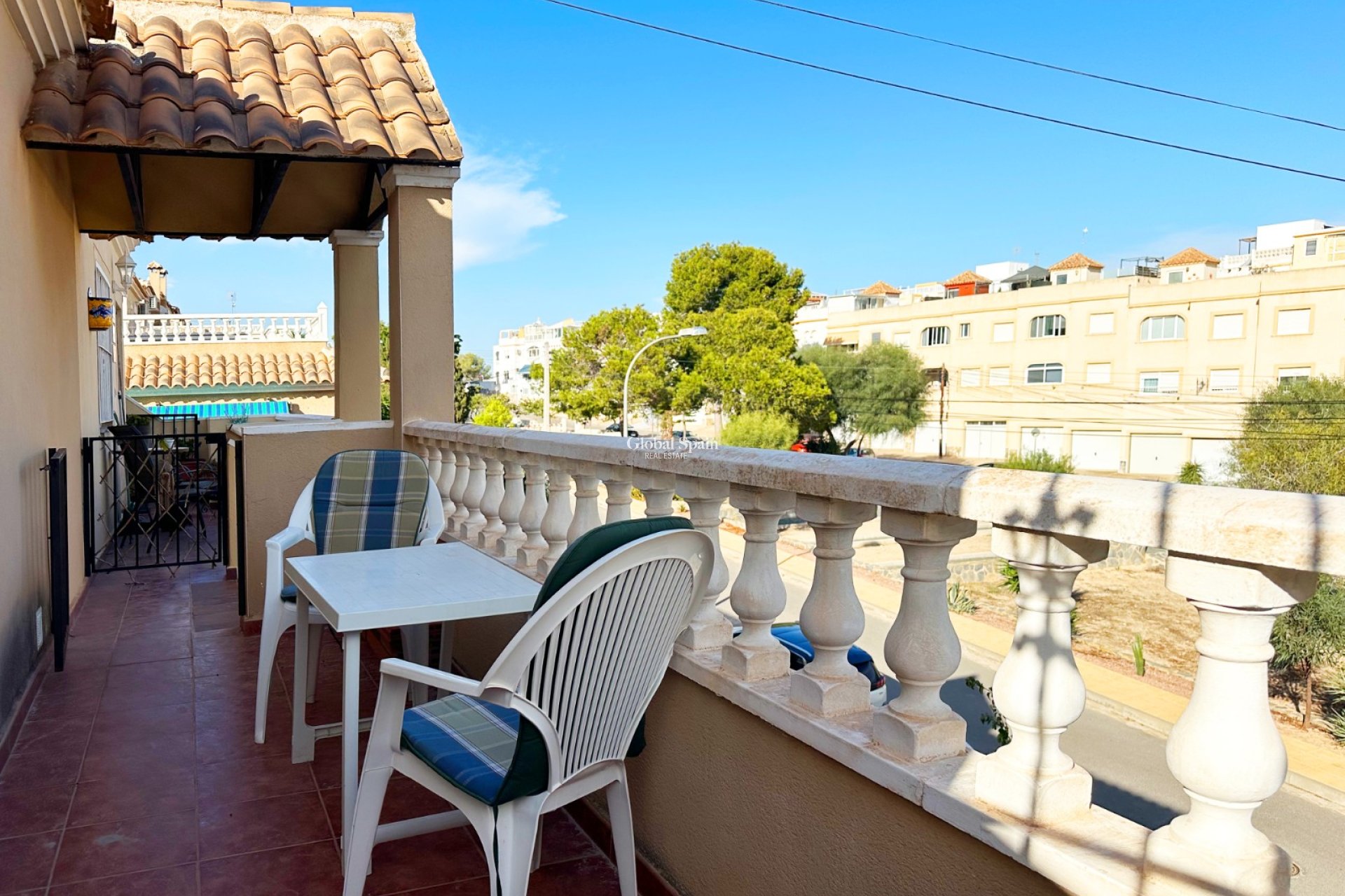 Revente - APPARTEMENT -
SAN MIGUEL DE SALINAS - Inland