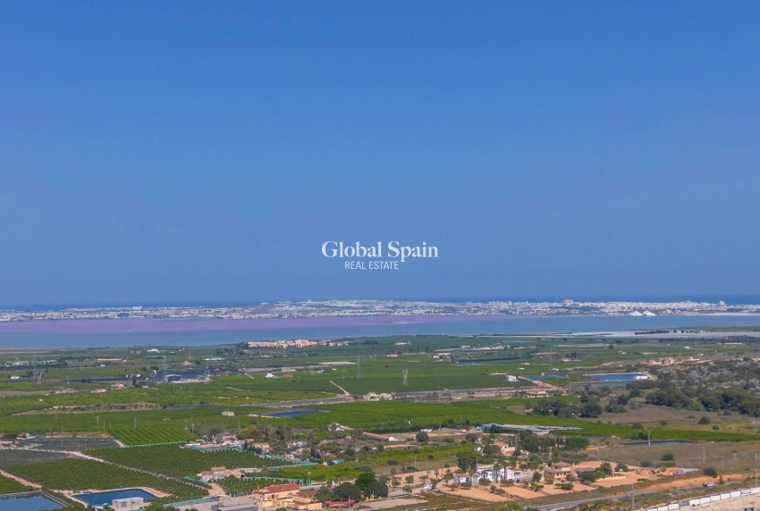 Revente - APPARTEMENT -
SAN MIGUEL DE SALINAS - Inland
