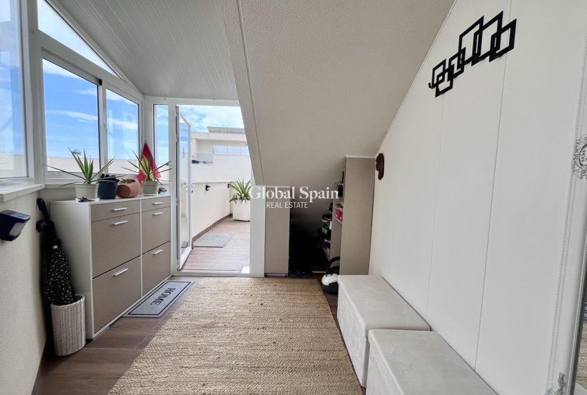 Revente - APPARTEMENT -
SAN MIGUEL DE SALINAS - Inland