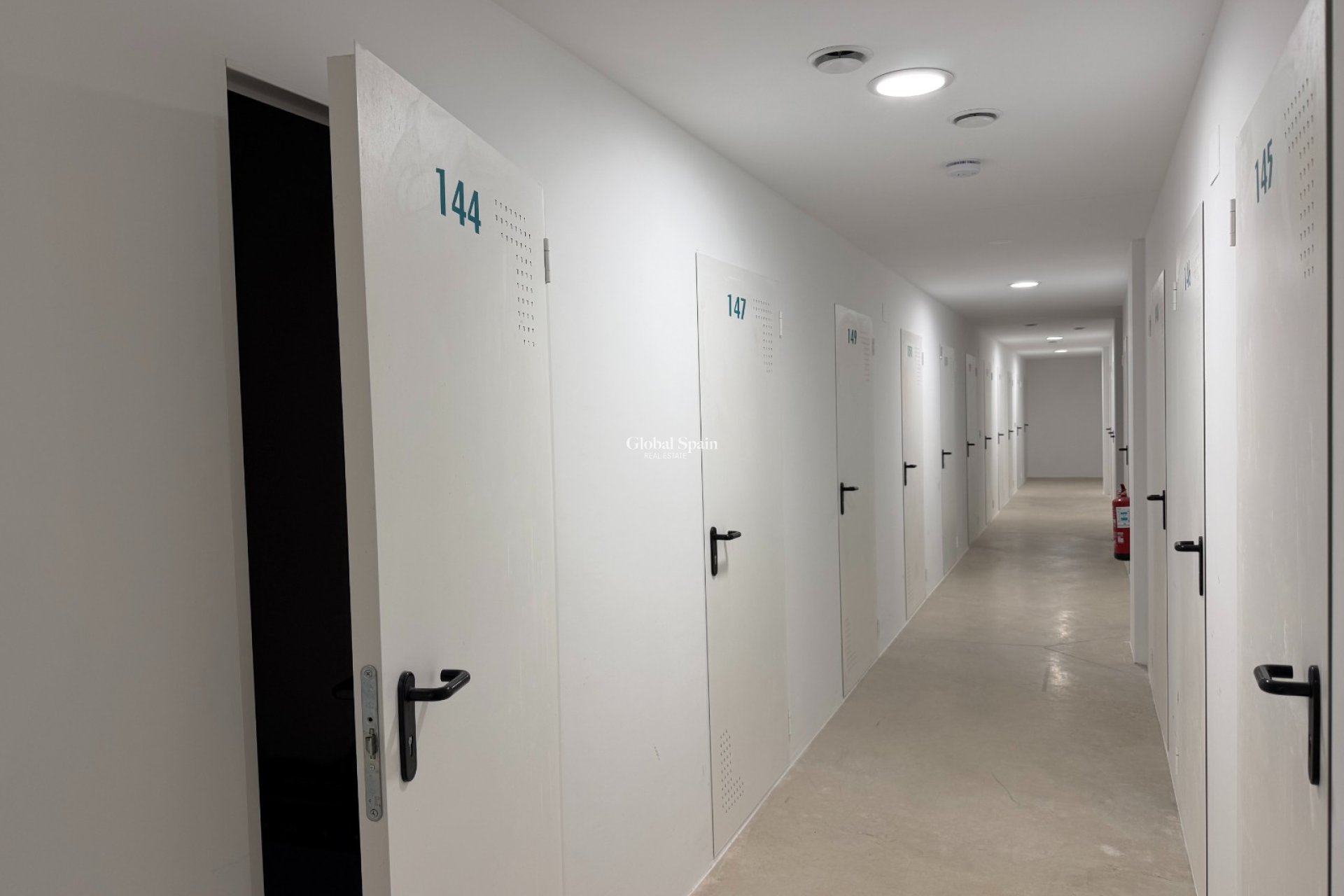 Revente - APPARTEMENT -
SAN MIGUEL DE SALINAS - Inland