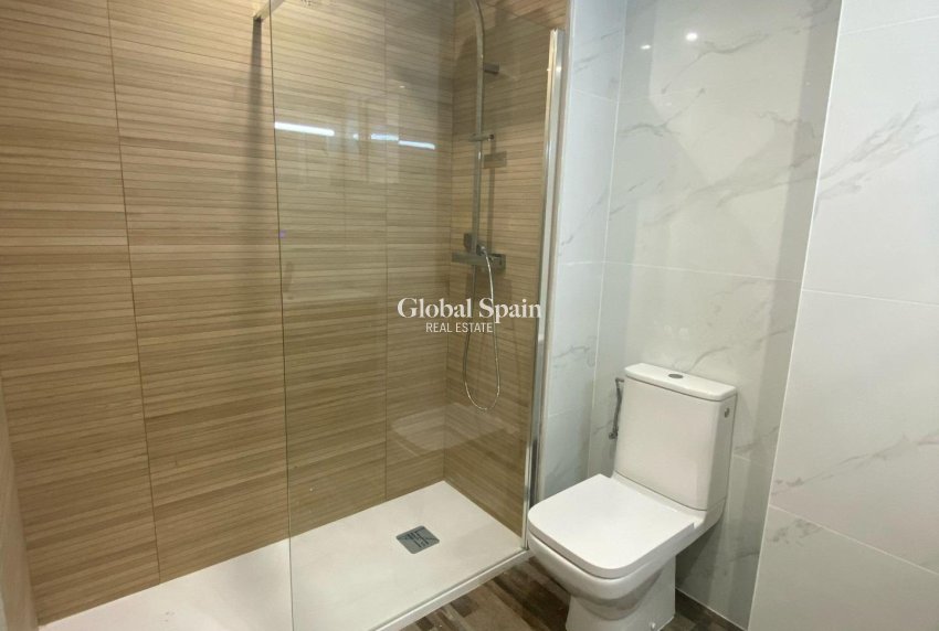 Revente - APPARTEMENT -
SAN MIGUEL DE SALINAS - Pueblo 9