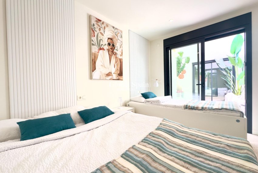 Revente - APPARTEMENT -
SAN PEDRO DEL PINATAR - CENTRO