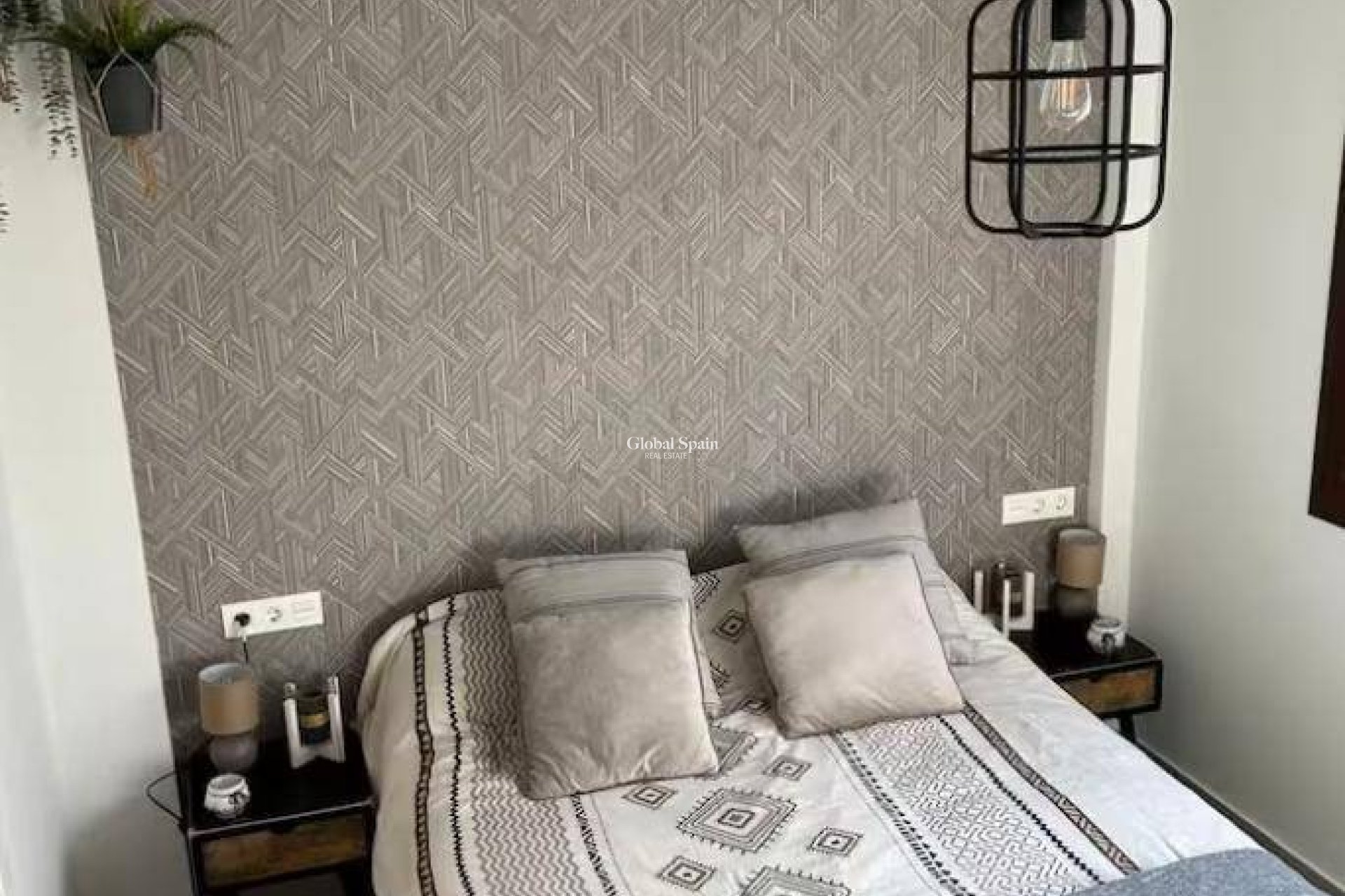 Revente - APPARTEMENT -
SAN PEDRO DEL PINATAR - CENTRO