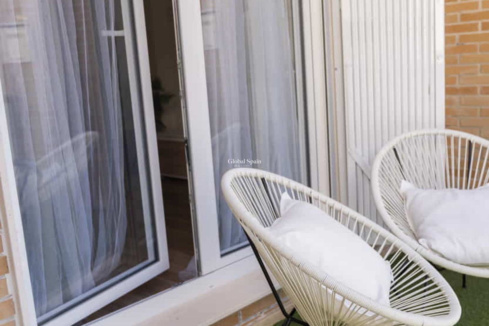 Revente - APPARTEMENT -
SAN PEDRO DEL PINATAR - Costa Calida