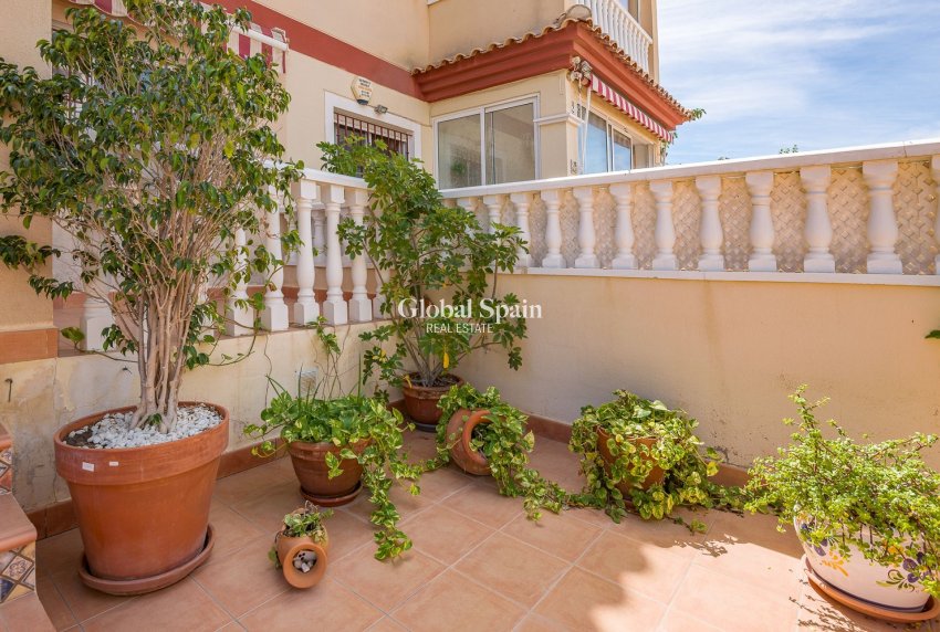 Revente - APPARTEMENT -
SAN PEDRO DEL PINATAR - Costa Calida