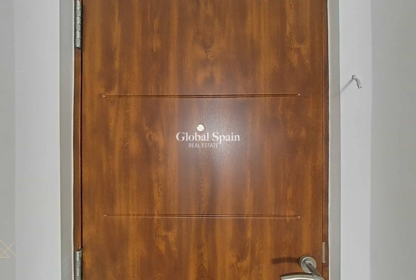 Revente - APPARTEMENT -
SAN PEDRO DEL PINATAR - Lo pagan