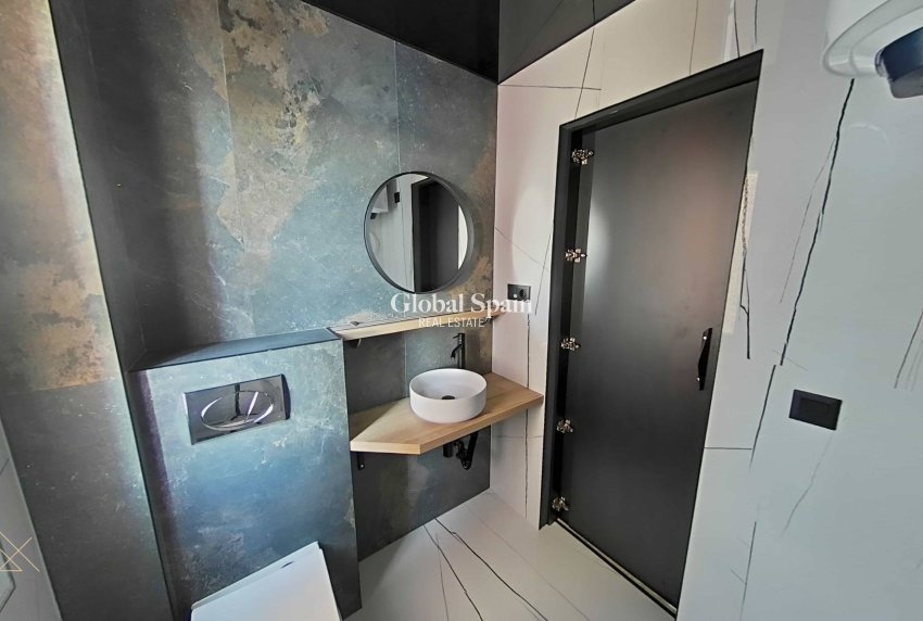 Revente - APPARTEMENT -
SAN PEDRO DEL PINATAR - Lo pagan