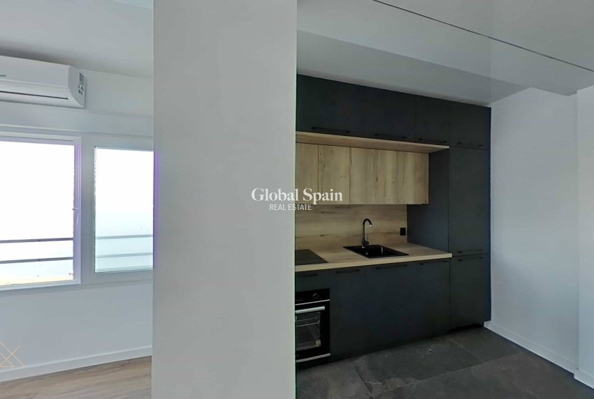 Revente - APPARTEMENT -
SAN PEDRO DEL PINATAR - Lo pagan