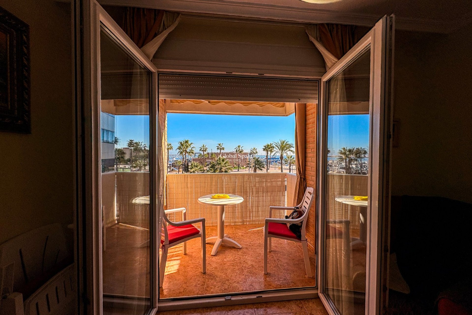 Revente - APPARTEMENT -
SAN PEDRO DEL PINATAR - Lo pagan