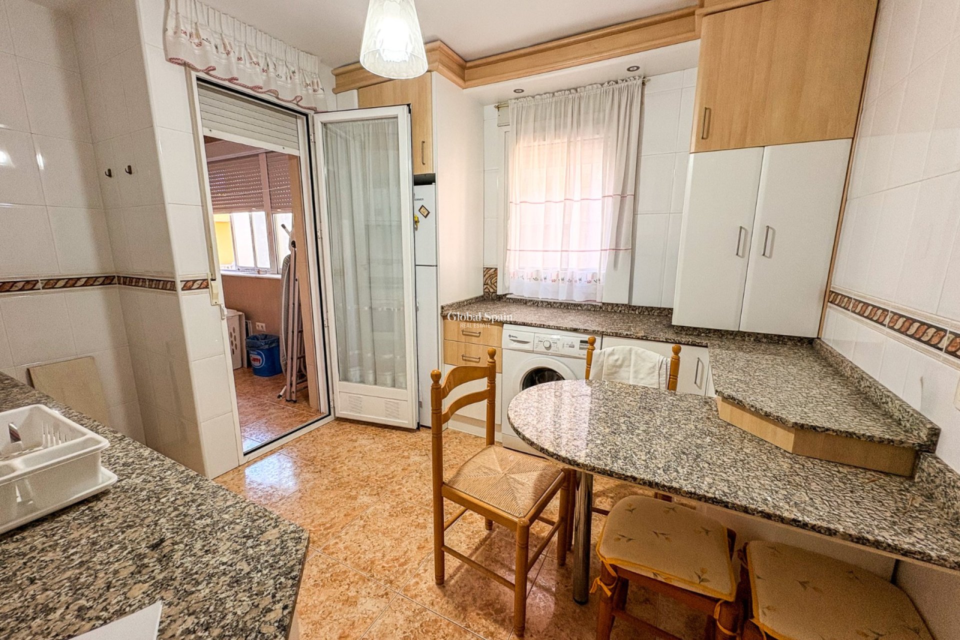Revente - APPARTEMENT -
SAN PEDRO DEL PINATAR - Lo pagan