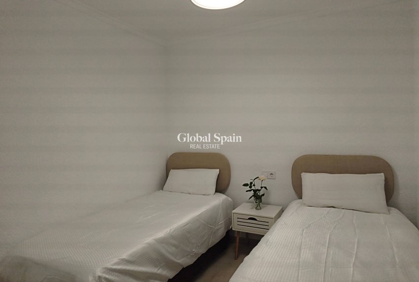 Revente - APPARTEMENT -
SAN PEDRO DEL PINATAR - Lo pagan