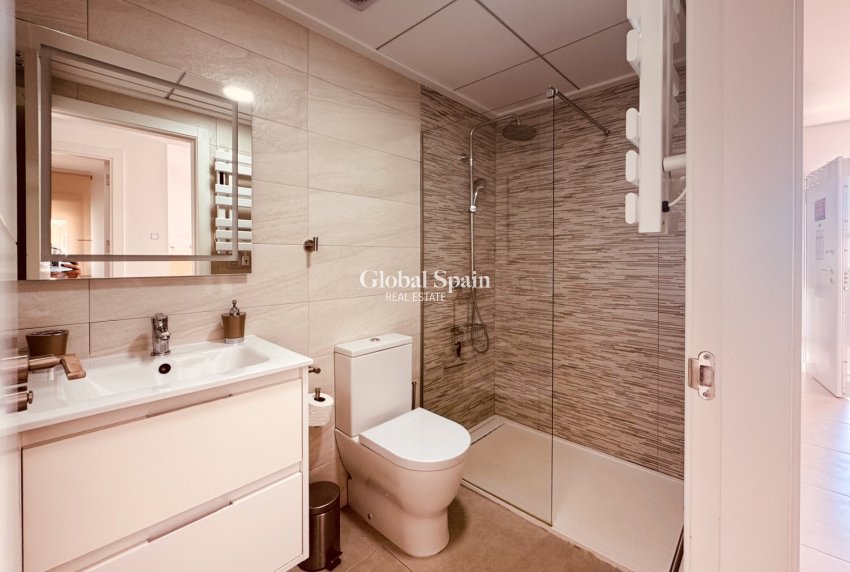Revente - APPARTEMENT -
SAN PEDRO DEL PINATAR - LO PAGÁN